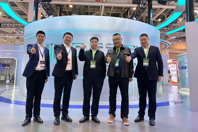 �������� ����δ�� | 2023��9599������������桤���ɿ͹�ҵƷչԲ����Ļ